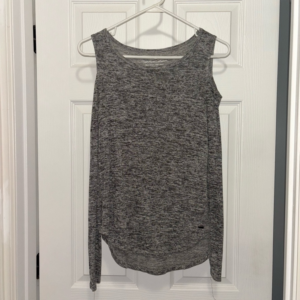Must Have Collection Shoulderless Long-Sleeve